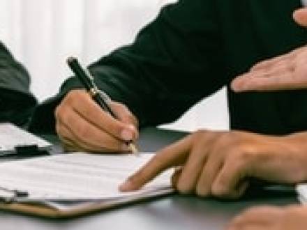 4 Things to Include in Your Business Formation Contract